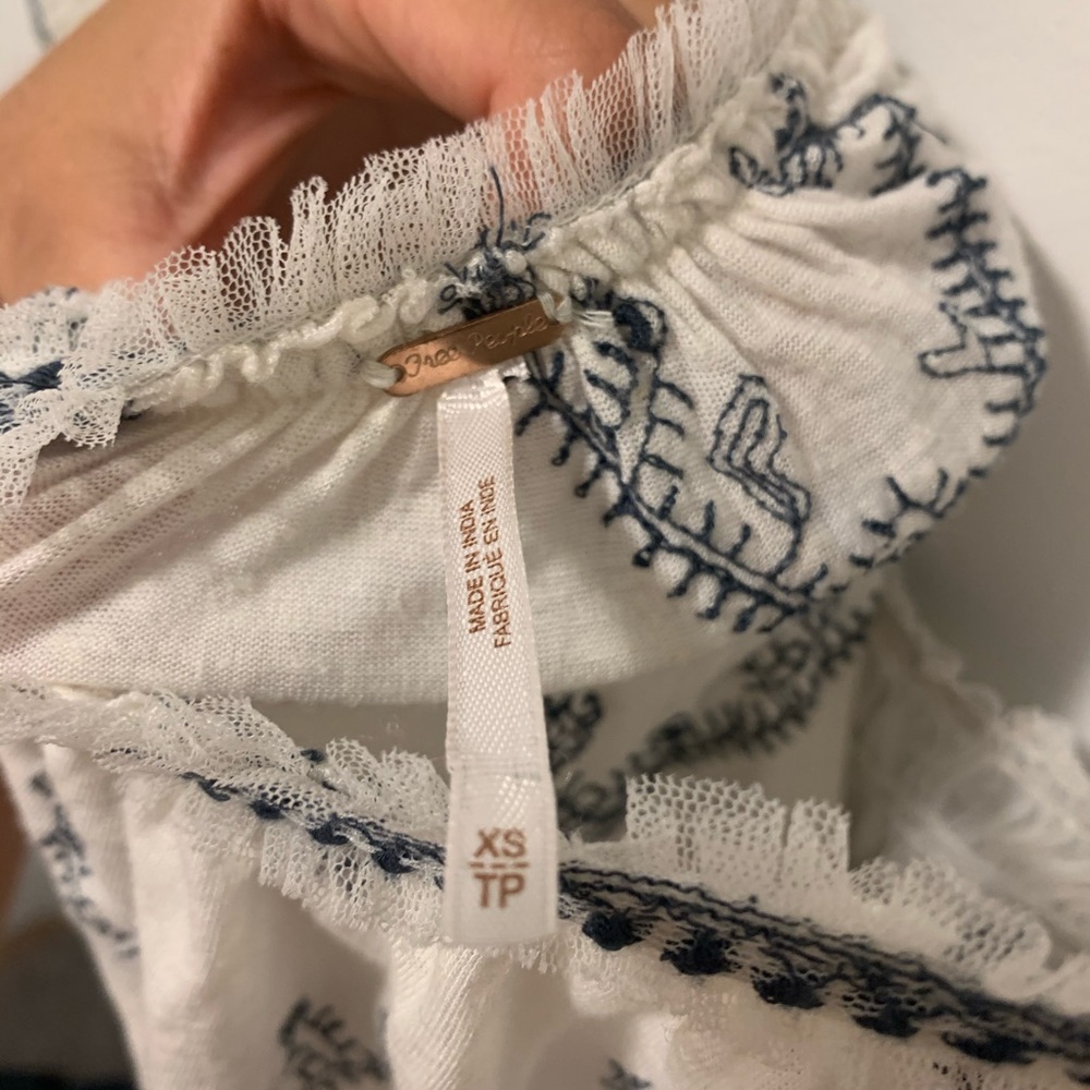 Free People top - Picture 2 of 3